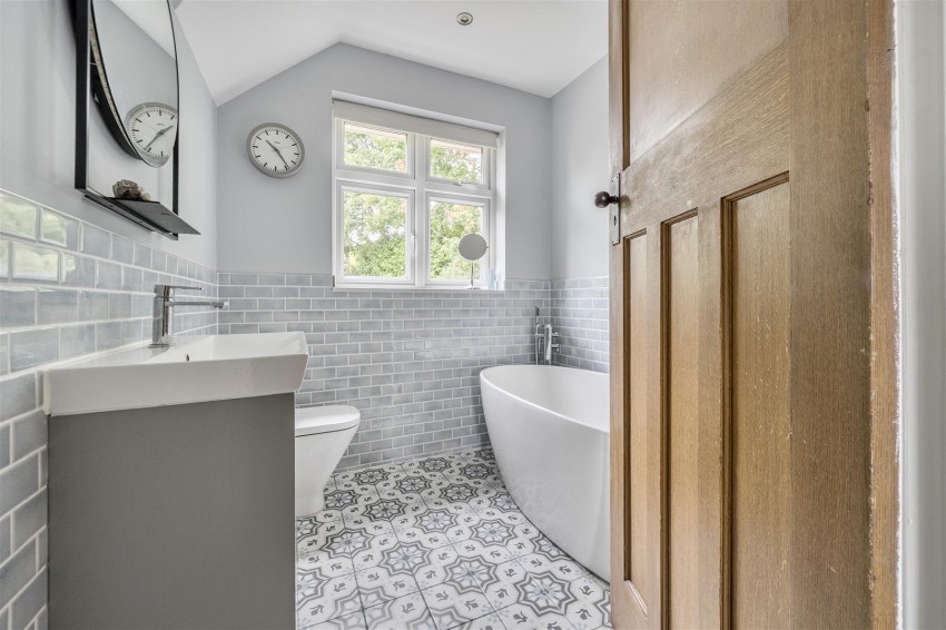 Images for Hemdean Rise, Caversham, Reading