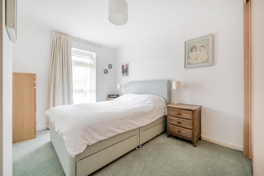 Images for Wedgewood Way, Tilehurst, Reading