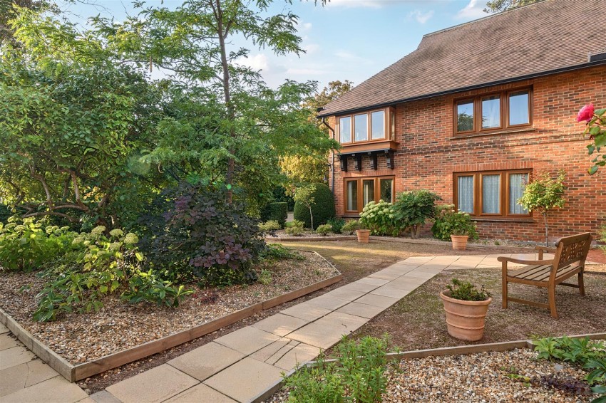 Images for Lyefield Court, Emmer Green, Reading