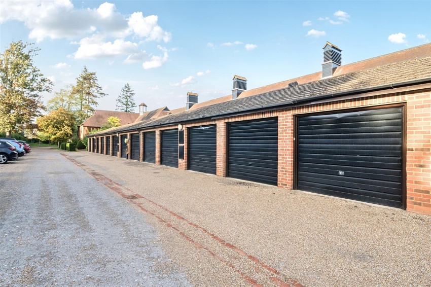 Images for Lyefield Court, Emmer Green, Reading