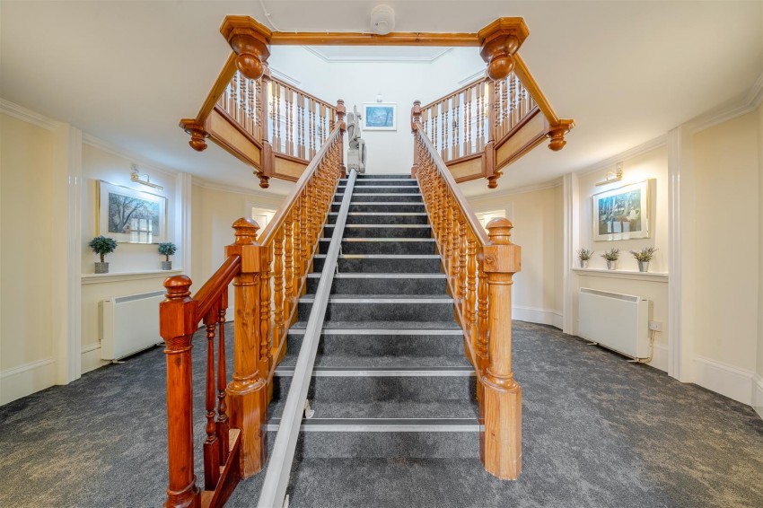 Images for Lyefield Court, Emmer Green, Reading