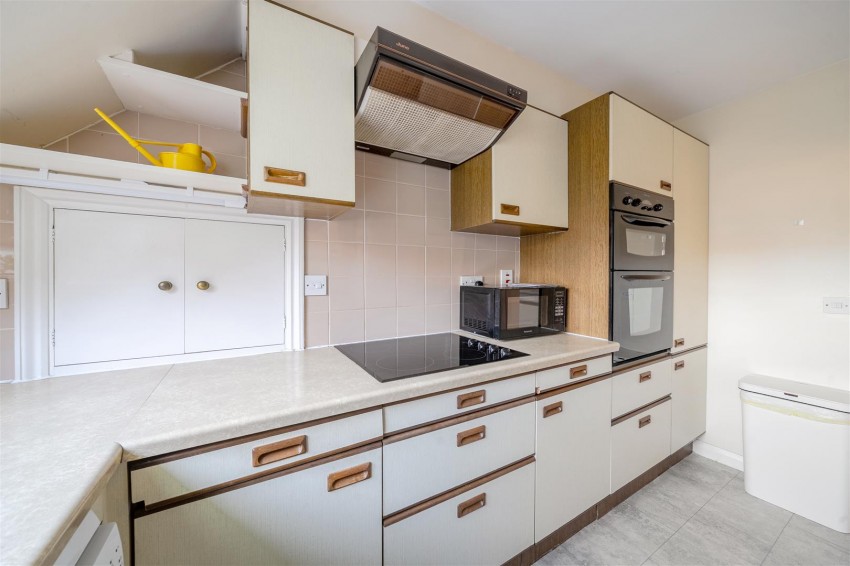 Images for Lyefield Court, Emmer Green, Reading