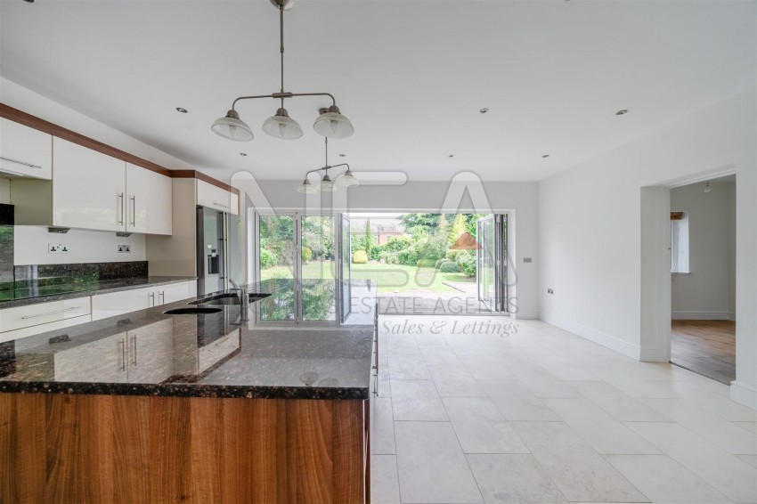 Images for Highmoor Road, Caversham Heights, Reading