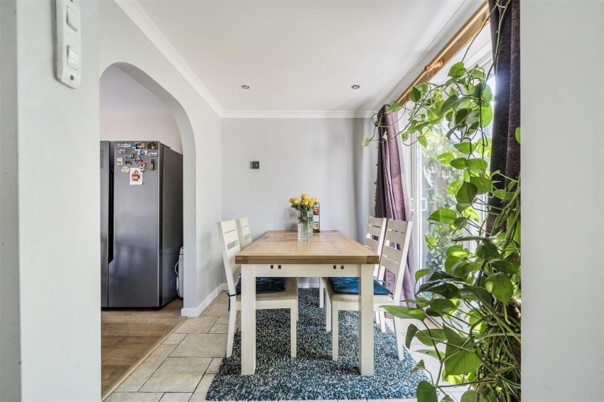 Images for Abingdon Drive, Caversham, Reading