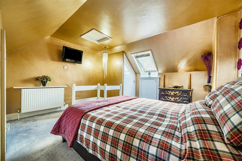 Images for Elgar Road, Reading, Berkshire