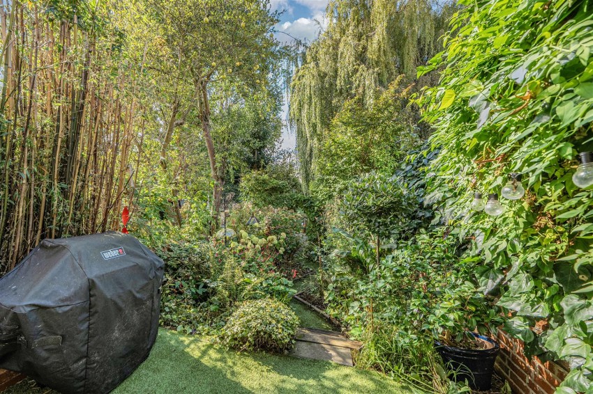 Images for Elgar Road, Reading, Berkshire