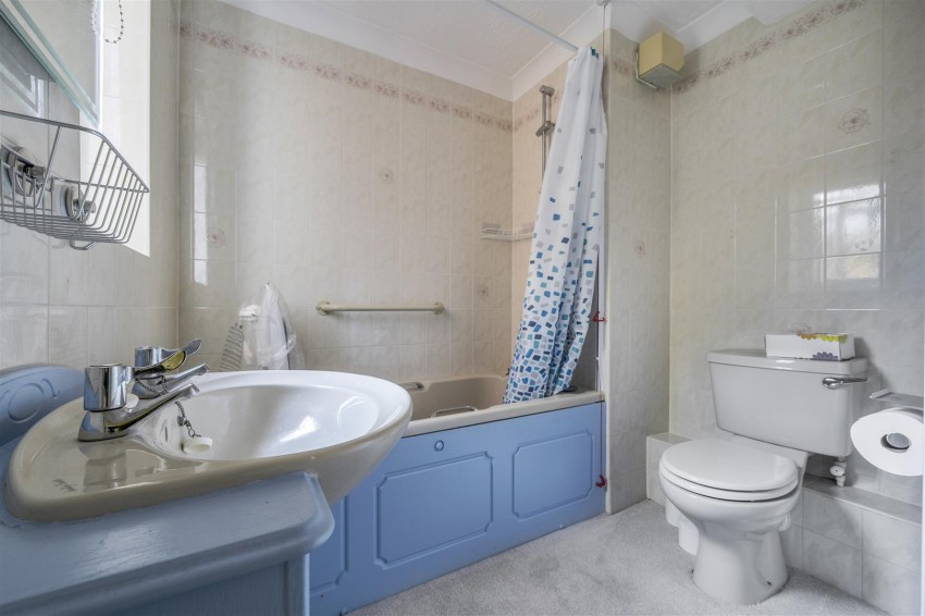Images for Priory Avenue, Caversham, Reading