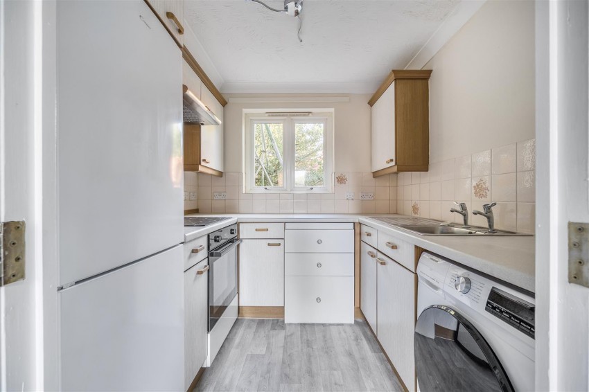 Images for Priory Avenue, Caversham, Reading