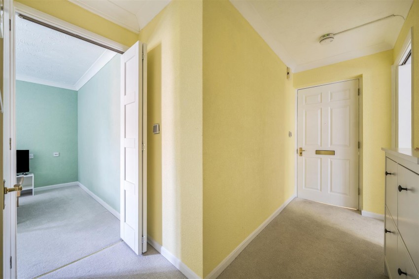 Images for Priory Avenue, Caversham, Reading