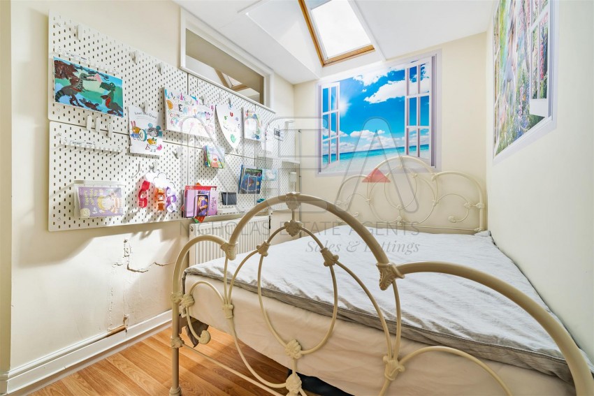 Images for Blenheim Road, Caversham, Reading