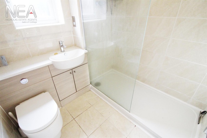 Images for Simmonds Street, Holybrook, Reading