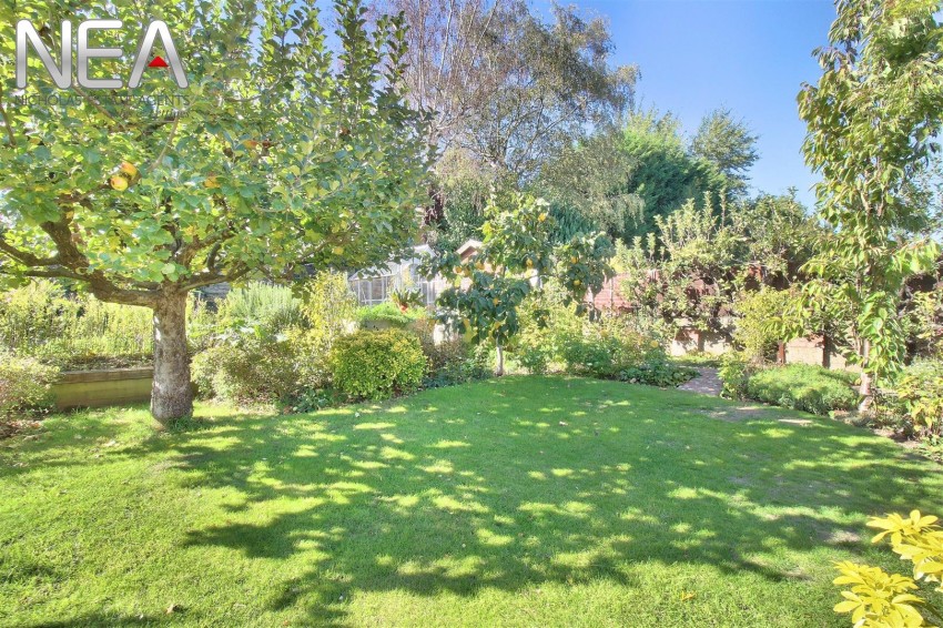 Images for Wrenfield Drive, Caversham, Reading