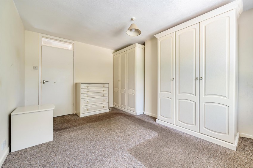 Images for Venetia Close Emmer Green Berkshire