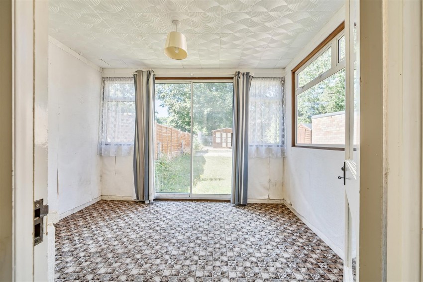 Images for Venetia Close Emmer Green Berkshire