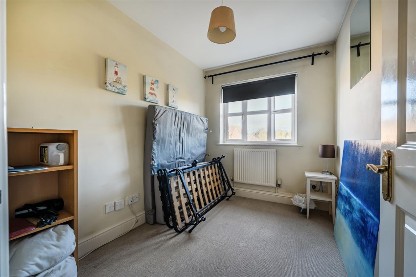 Images for Elliotts Way, Caversham, Reading
