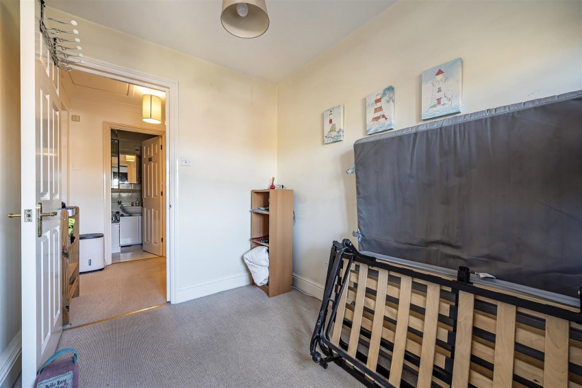 Images for Elliotts Way, Caversham, Reading