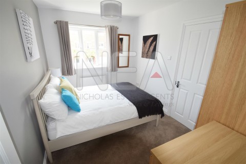 View Full Details for Cintra Close, Reading, Berkshire