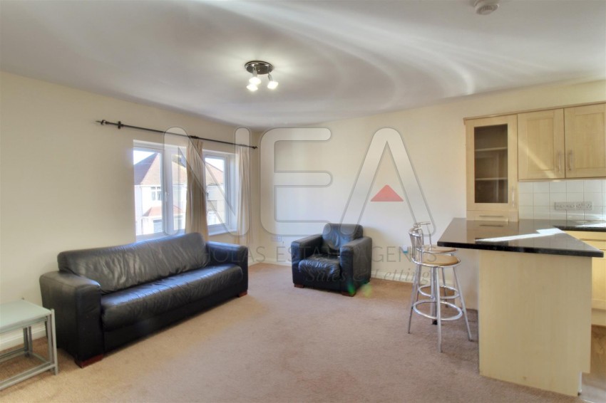 Images for Briants Avenue, Caversham, Reading