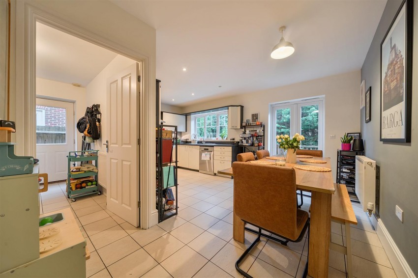 Images for Charlotte Close, Caversham, Reading