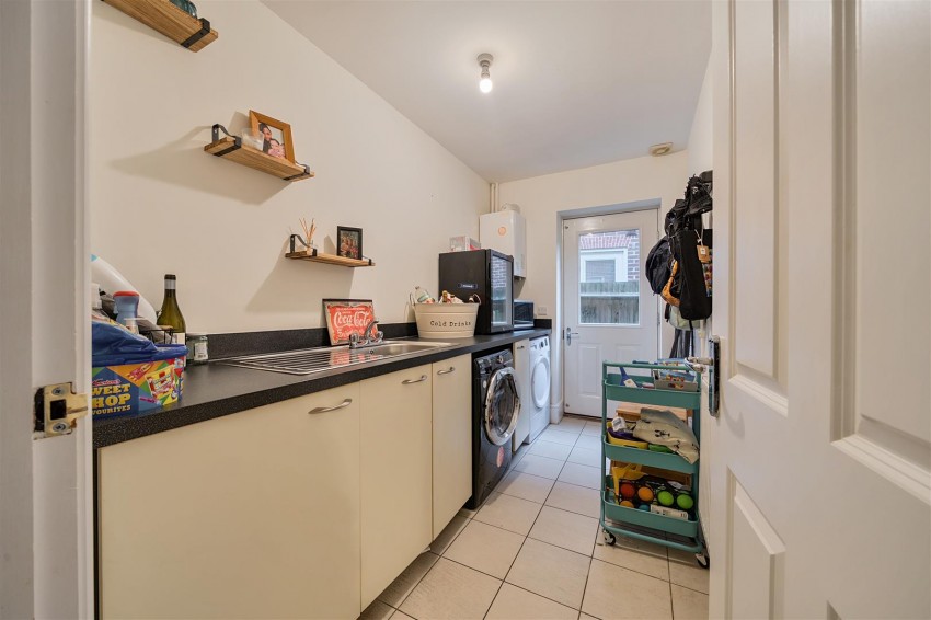 Images for Charlotte Close, Caversham, Reading