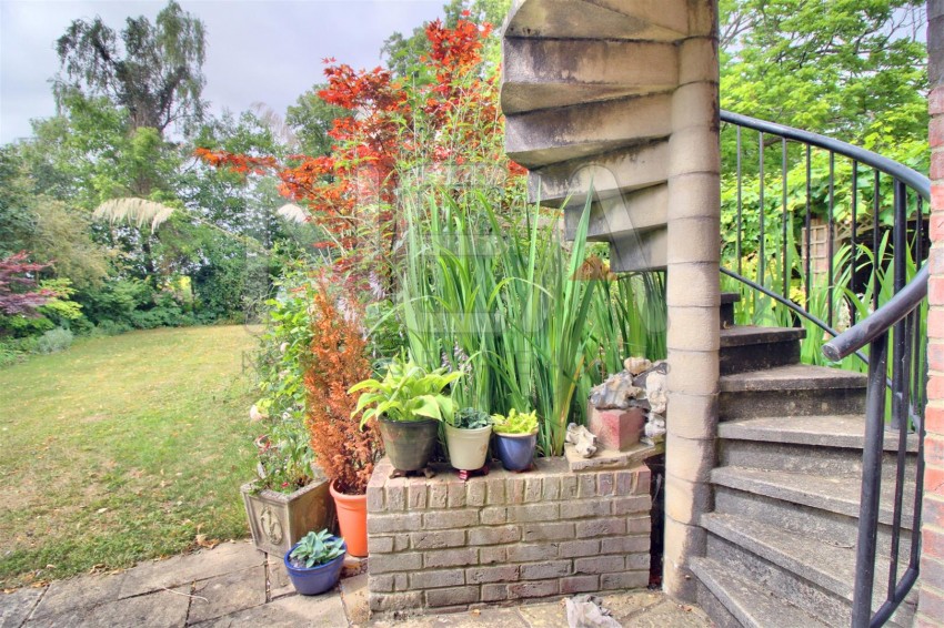 Images for St. Peters Avenue, Caversham, Reading