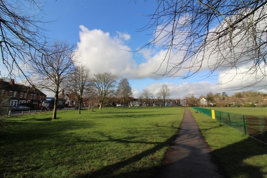 Images for Gosbrook Road, Caversham, Reading