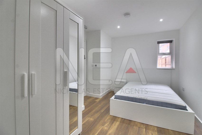 Images for Norfolk Road, West Reading