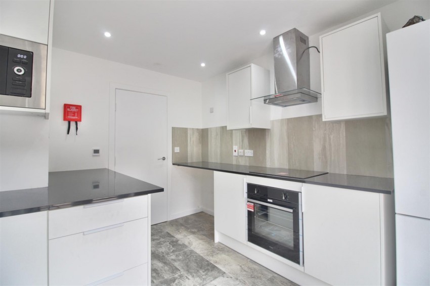 Images for Norfolk Road, West Reading