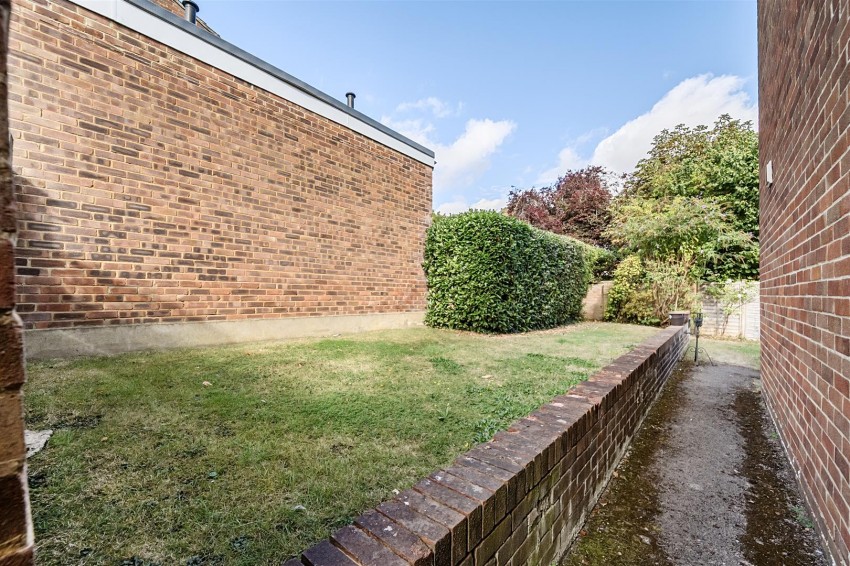 Images for Lowfield Road, Caversham, Reading