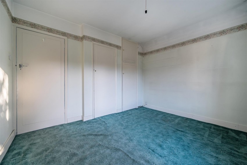 Images for Buckingham Drive, Emmer Green, Reading