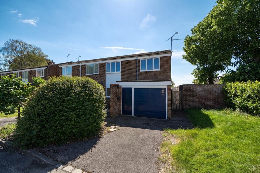 Images for Highbridge Close, Caversham, Reading