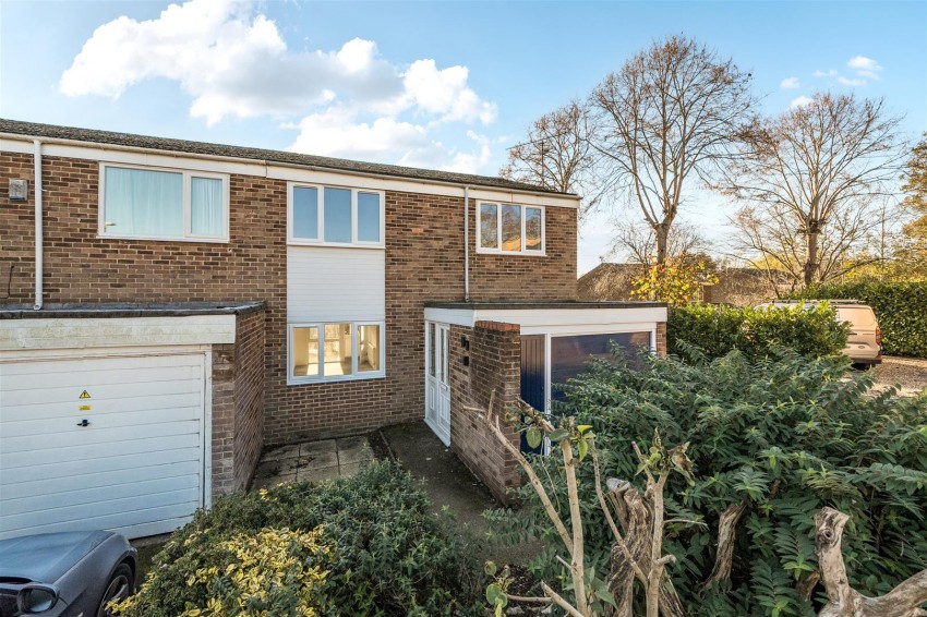 Images for Highbridge Close, Caversham, Reading
