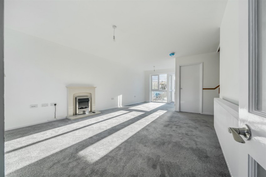 Images for Highbridge Close, Caversham, Reading