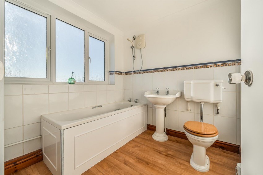 Images for Highbridge Close, Caversham, Reading