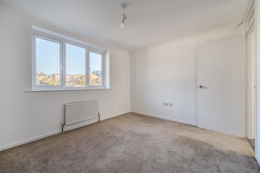 Images for Highbridge Close, Caversham, Reading