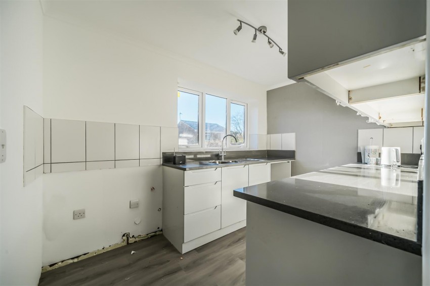 Images for Highbridge Close, Caversham, Reading