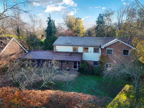 View Full Details for Coopers Pightle, Kidmore End, Reading