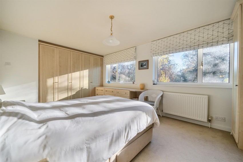 Images for Coopers Pightle, Kidmore End, Reading