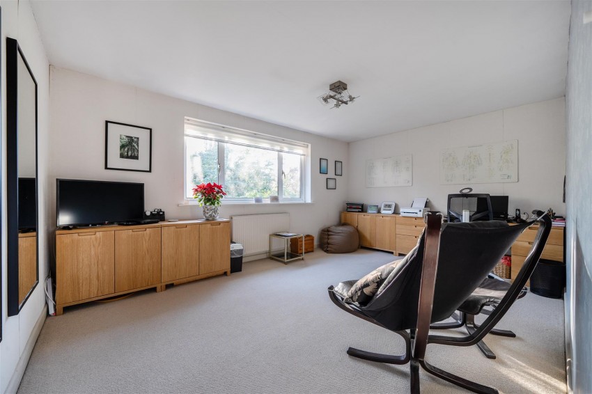 Images for Coopers Pightle, Kidmore End, Reading