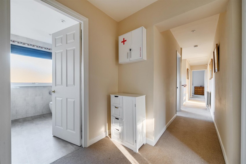 Images for Coopers Pightle, Kidmore End, Reading