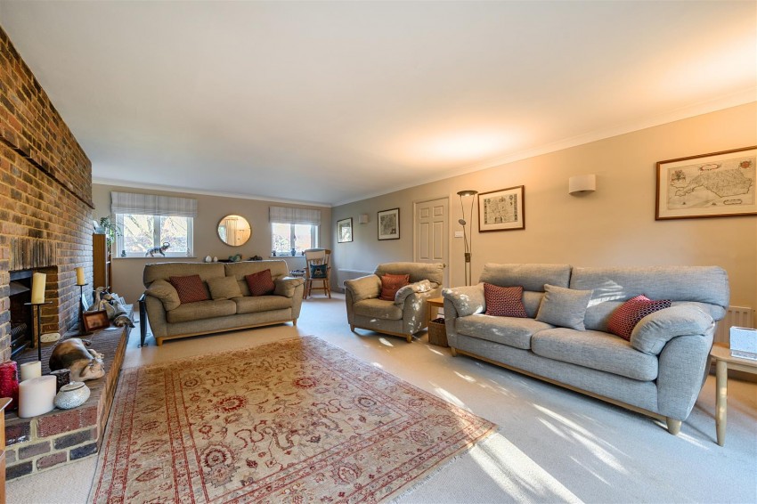 Images for Coopers Pightle, Kidmore End, Reading