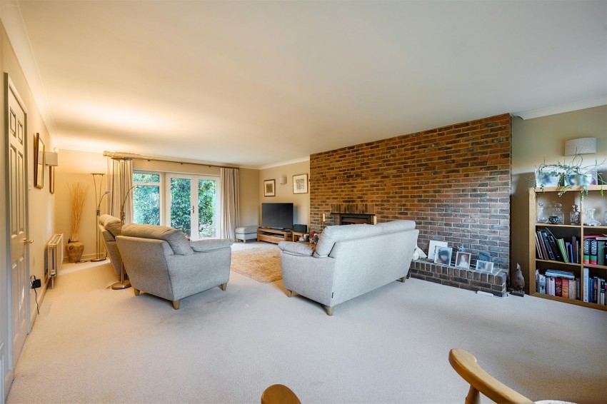 Images for Coopers Pightle, Kidmore End, Reading