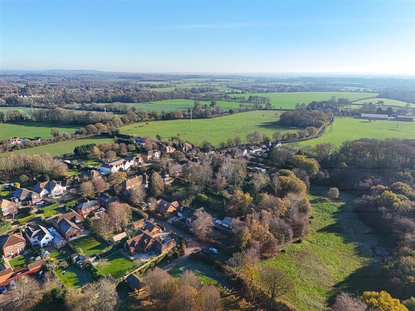 Images for Coopers Pightle, Kidmore End, Reading