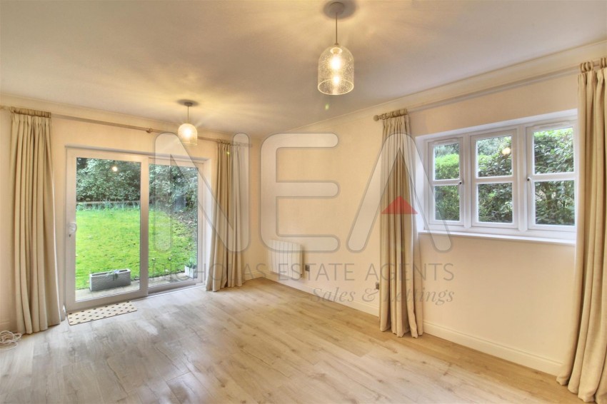 Images for Balmore Park, Caversham, Reading