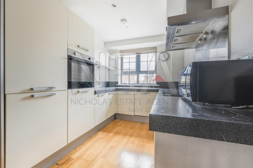 Images for St James Wharf, Forbury Road, Reading