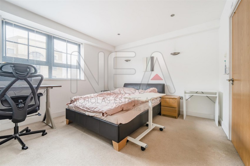 Images for St James Wharf, Forbury Road, Reading