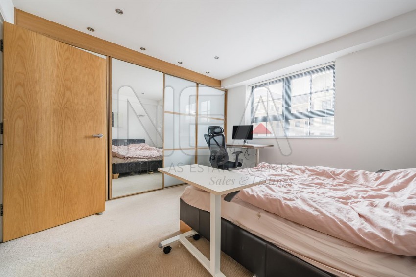 Images for St James Wharf, Forbury Road, Reading