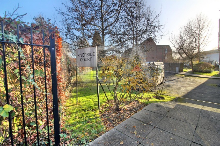 Images for Riverside Court, Caversham, Reading