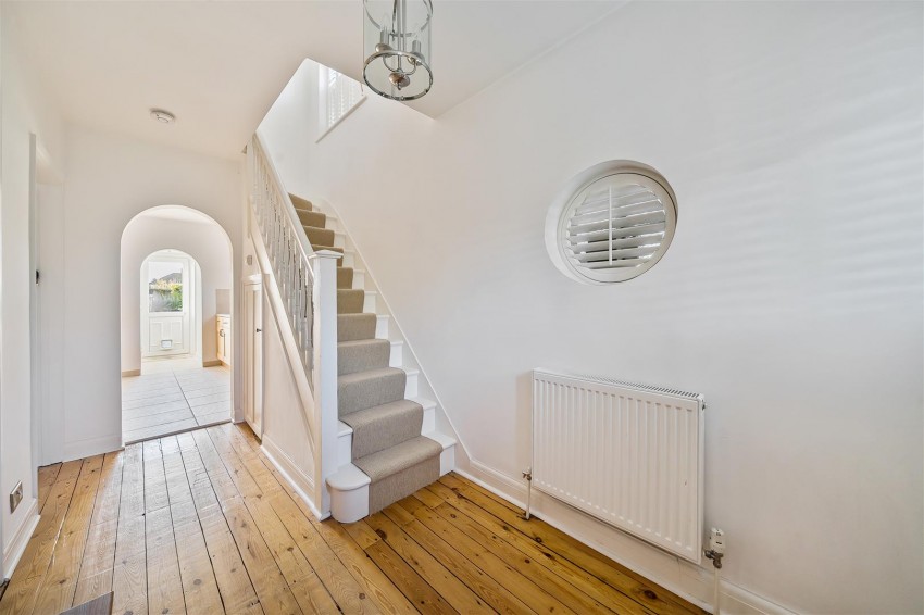 Images for Mayfield Drive, Caversham, Reading