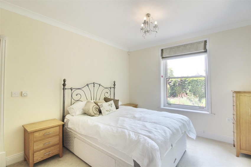 Images for Treetops, Caversham, Reading